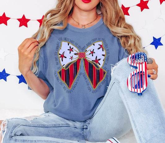 America Bow gildan tee